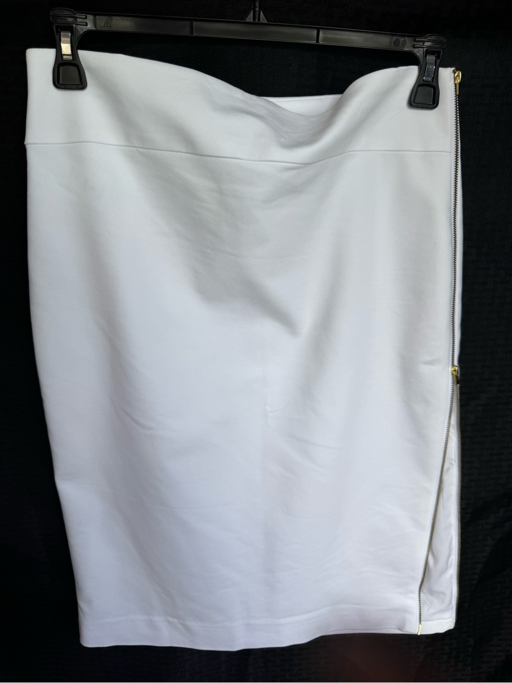 Express White Pencil Skirt with Side Zip Detail
